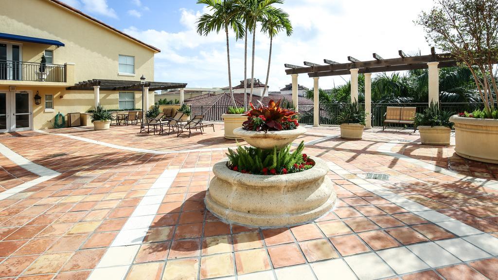 Pelicanstay In Coral Gables Miami Екстер'єр фото