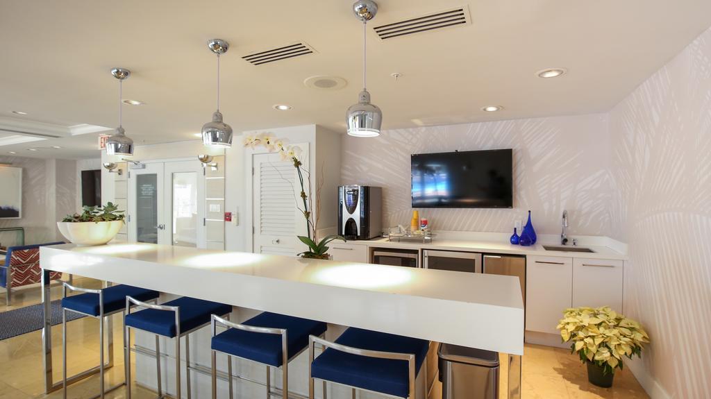 Pelicanstay In Coral Gables Miami Екстер'єр фото