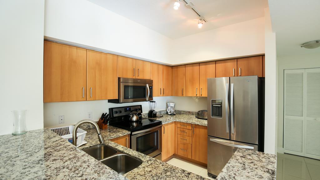 Pelicanstay In Coral Gables Miami Екстер'єр фото