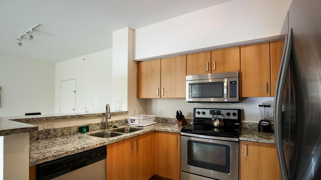 Pelicanstay In Coral Gables Miami Екстер'єр фото