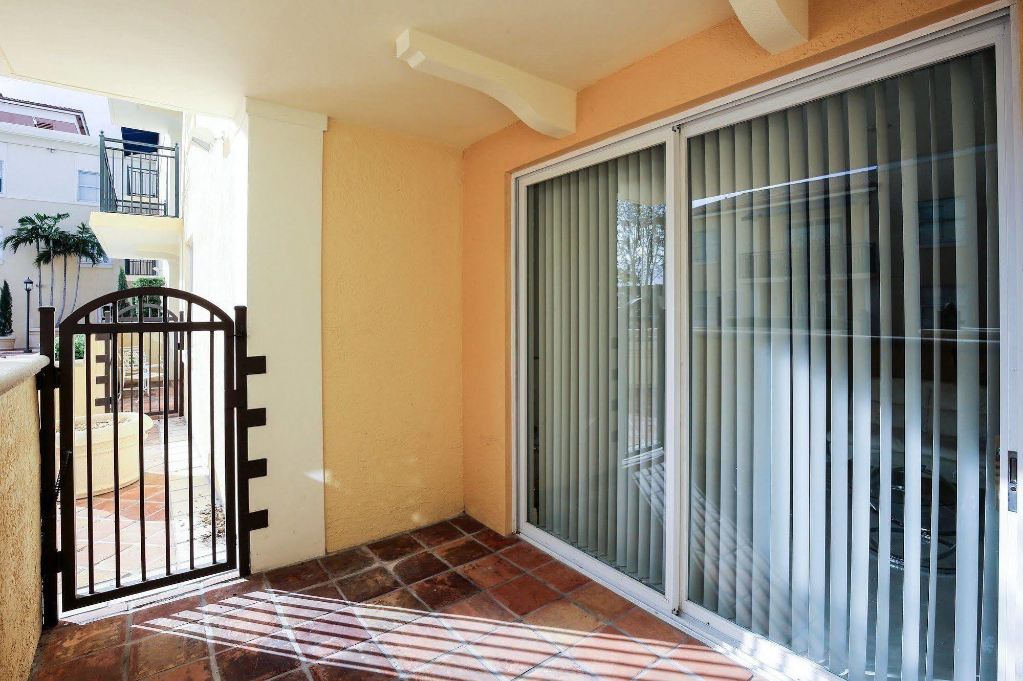 Pelicanstay In Coral Gables Miami Екстер'єр фото